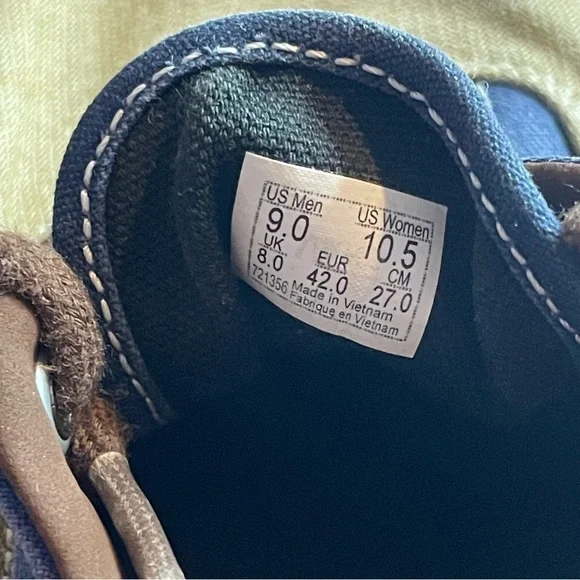 Vans Era Shoe, Size 9 - Picture 6 of 9